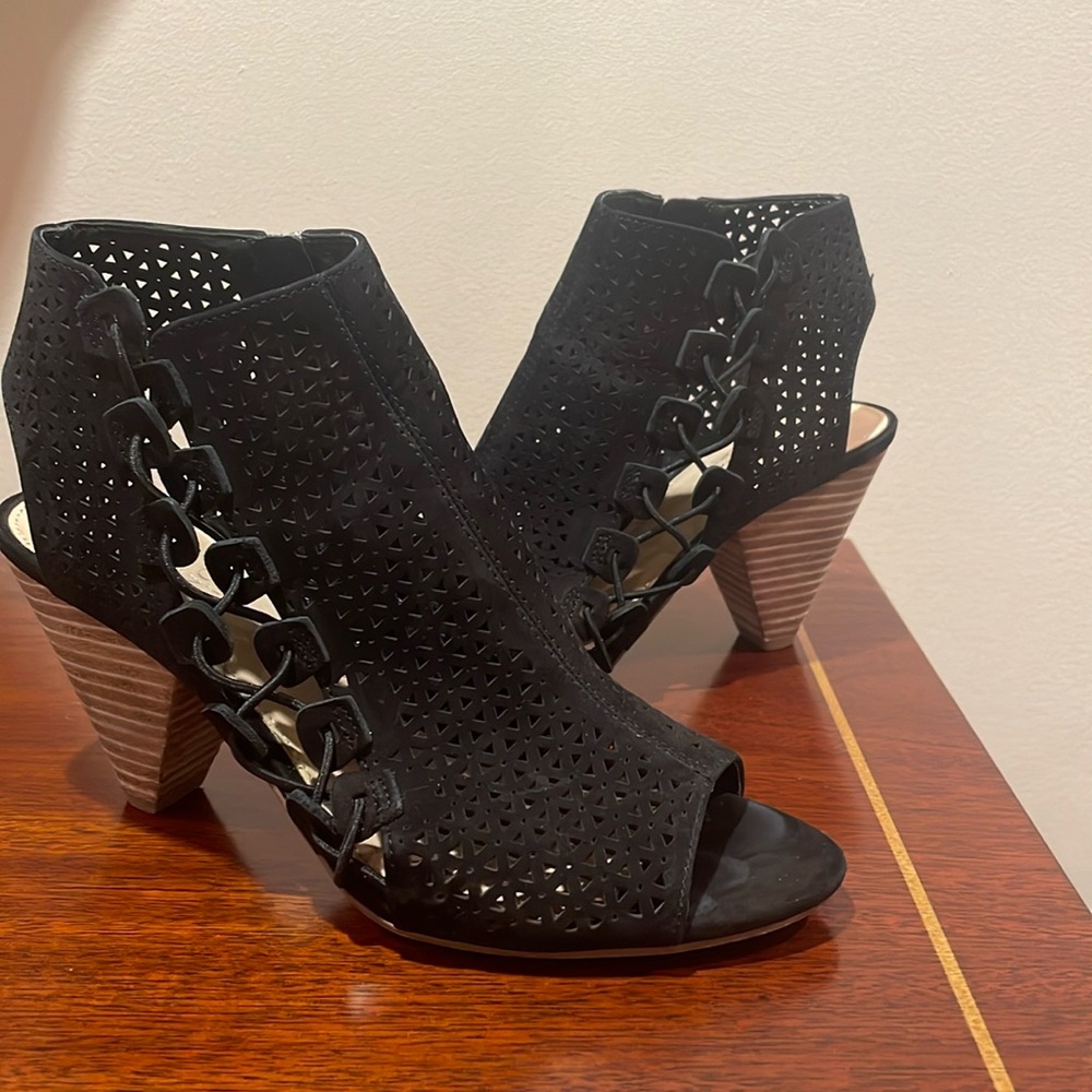 Vince Camuto nubuck black style VC-ELISON 6 1/2m